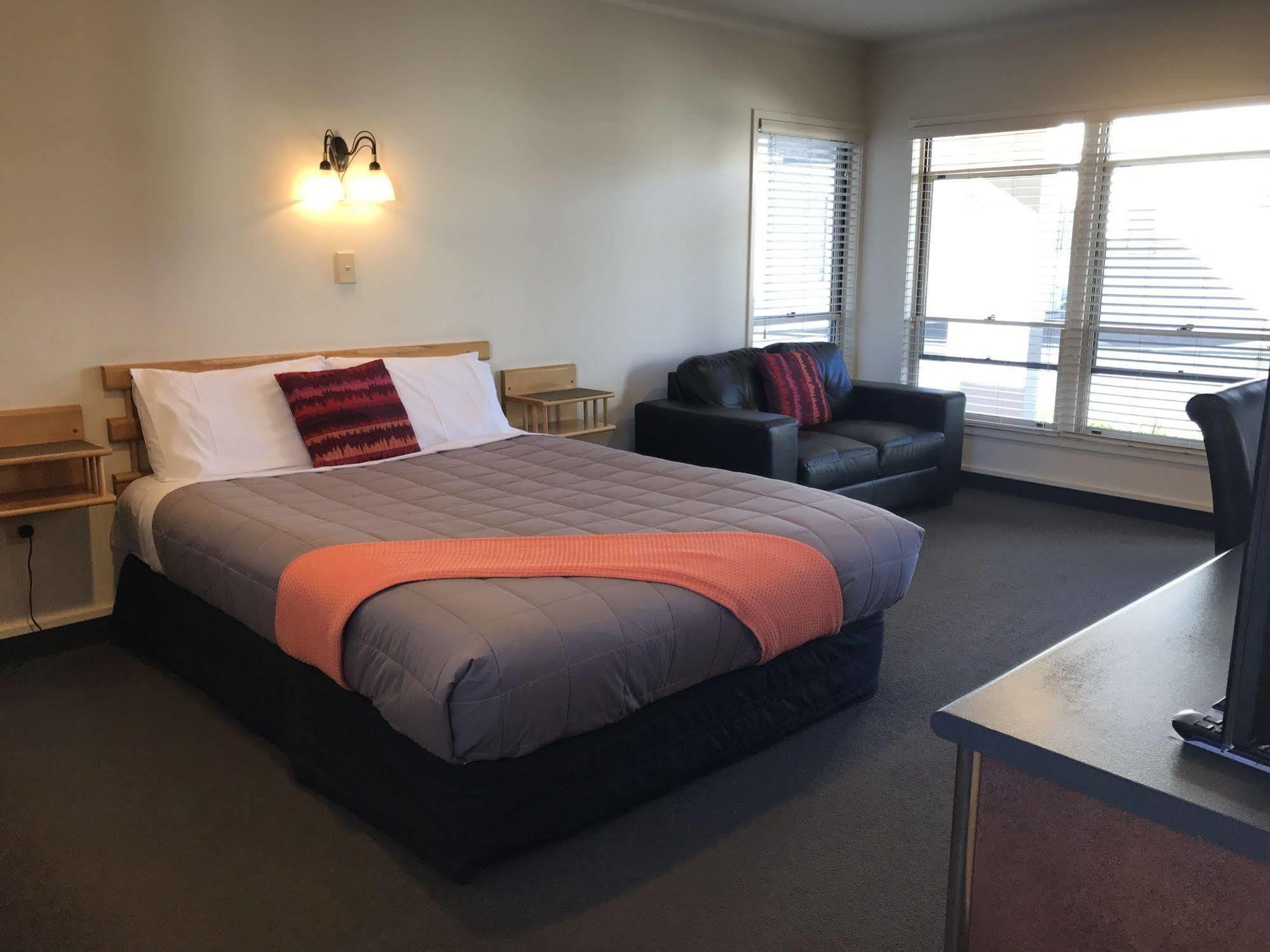 Pacific Harbour Motor Inn Gisborne Extérieur photo
